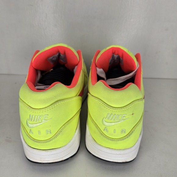 Nike Air Max 1 Magista Volt Yellow Mens‎ Size 9 Running Walking Shoes Sneakers